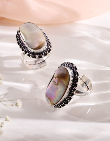 Mother Of Pearl Oval Ring-Shubhanjali Store