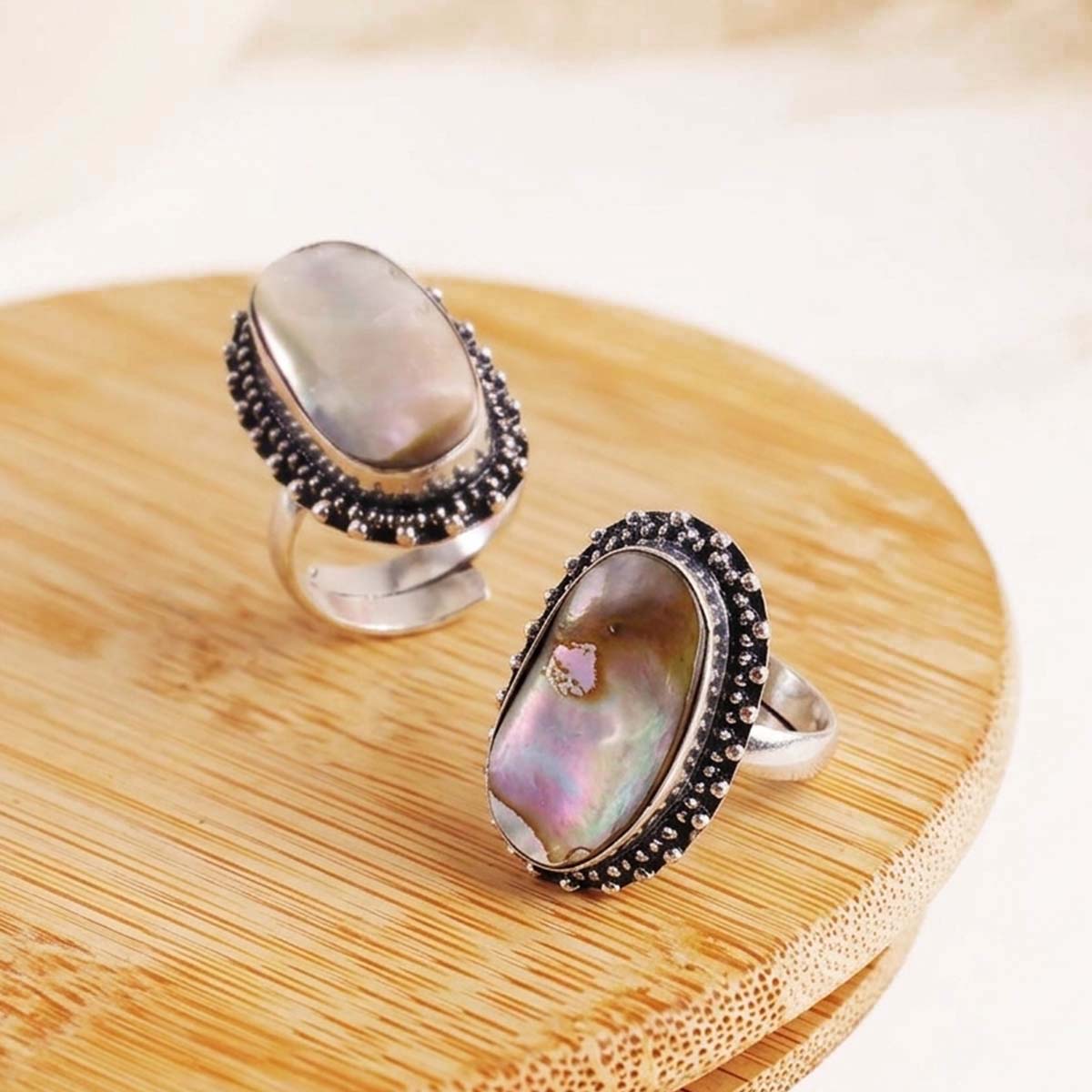 Mother Of Pearl Oval Ring (2) Mother Of Pearl Oval Ring-Shubhanjali Store