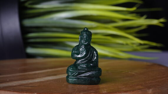 Green Jade Buddha Idol For Good Fortune