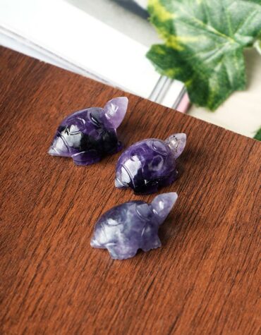 Amethyst Mini Tortoise, Symbol of Wisdom, Knowledge and Good Luck