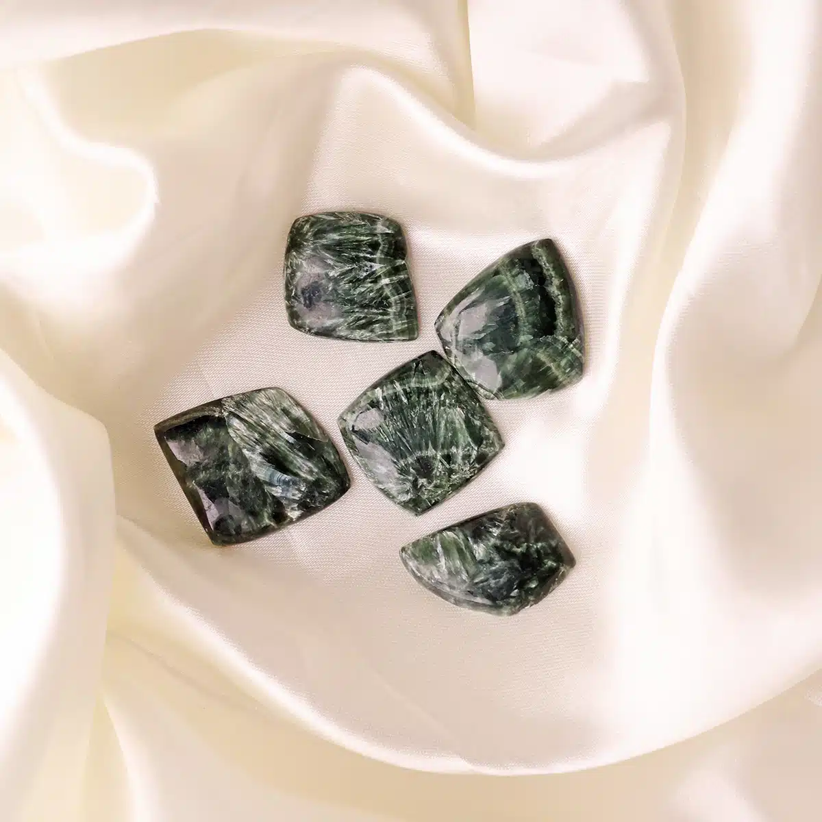 seraphinite-cabochon (2)