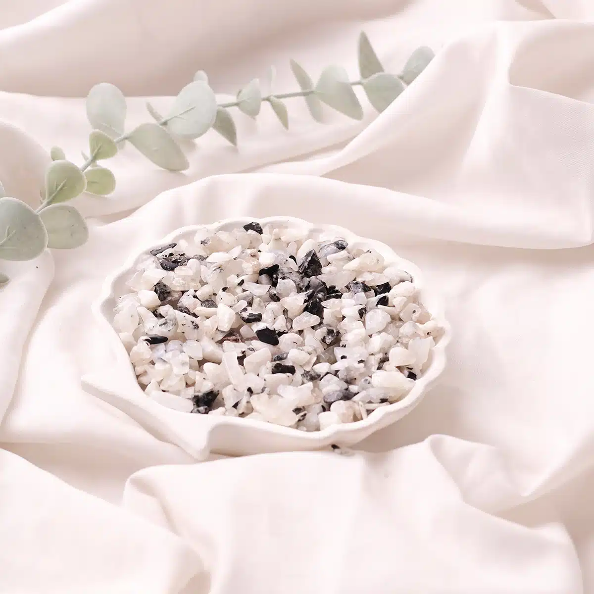 rainbow-moonstone-chips-stone (4)