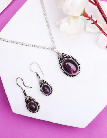 Shop Amethyst Pendant and Earring Jewellery Set