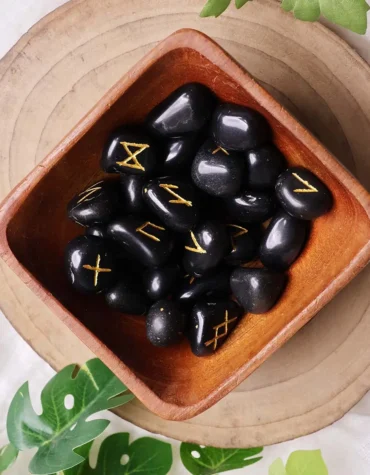 black agate runes set