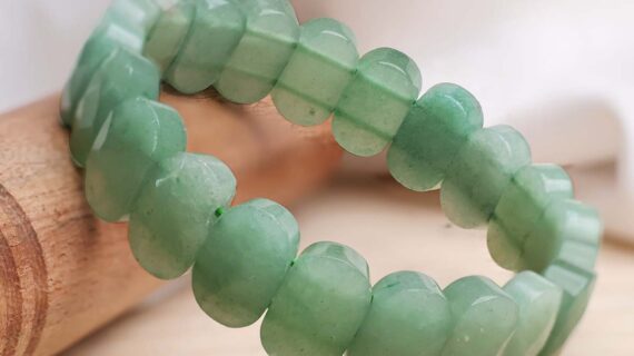 Green Aventurine Oval Faceted Bracelet