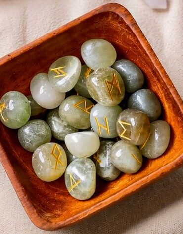 black agate runes set