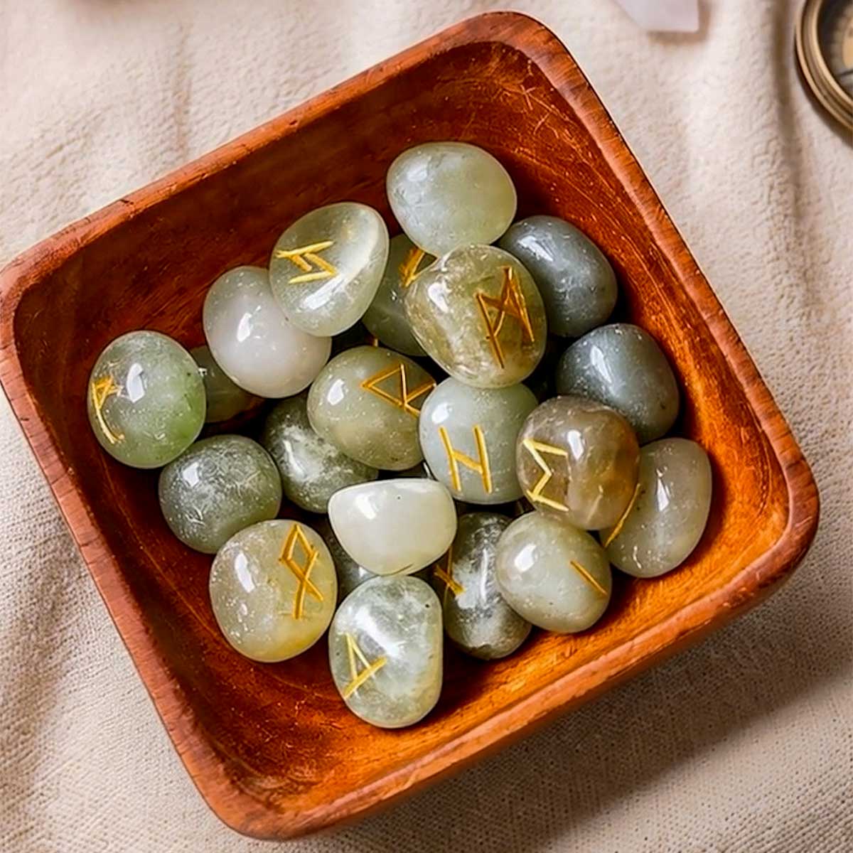 Green Aventurine Rune Set-Shubhanjali Store (1) black agate runes set