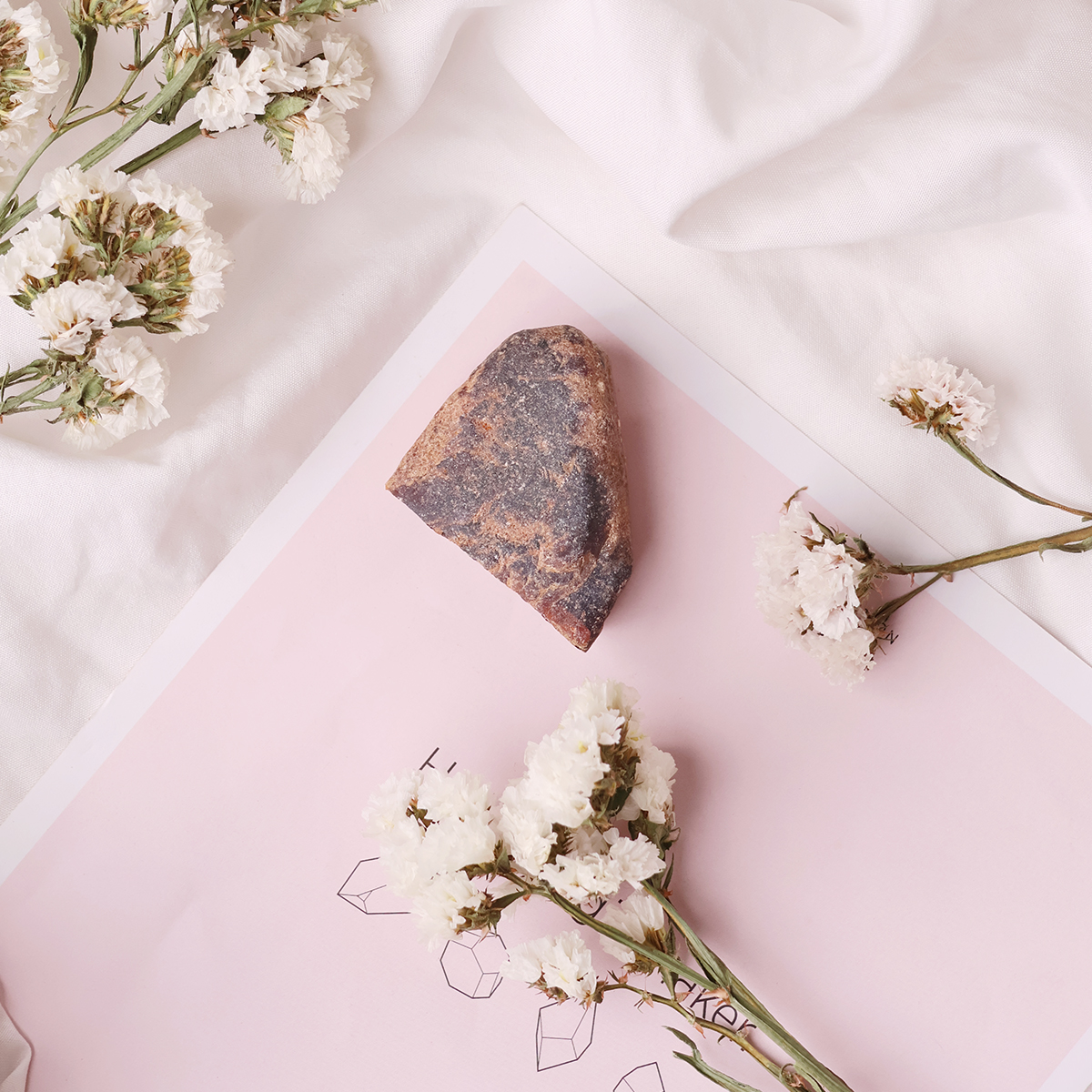 Hessonite Raw Stone (3)