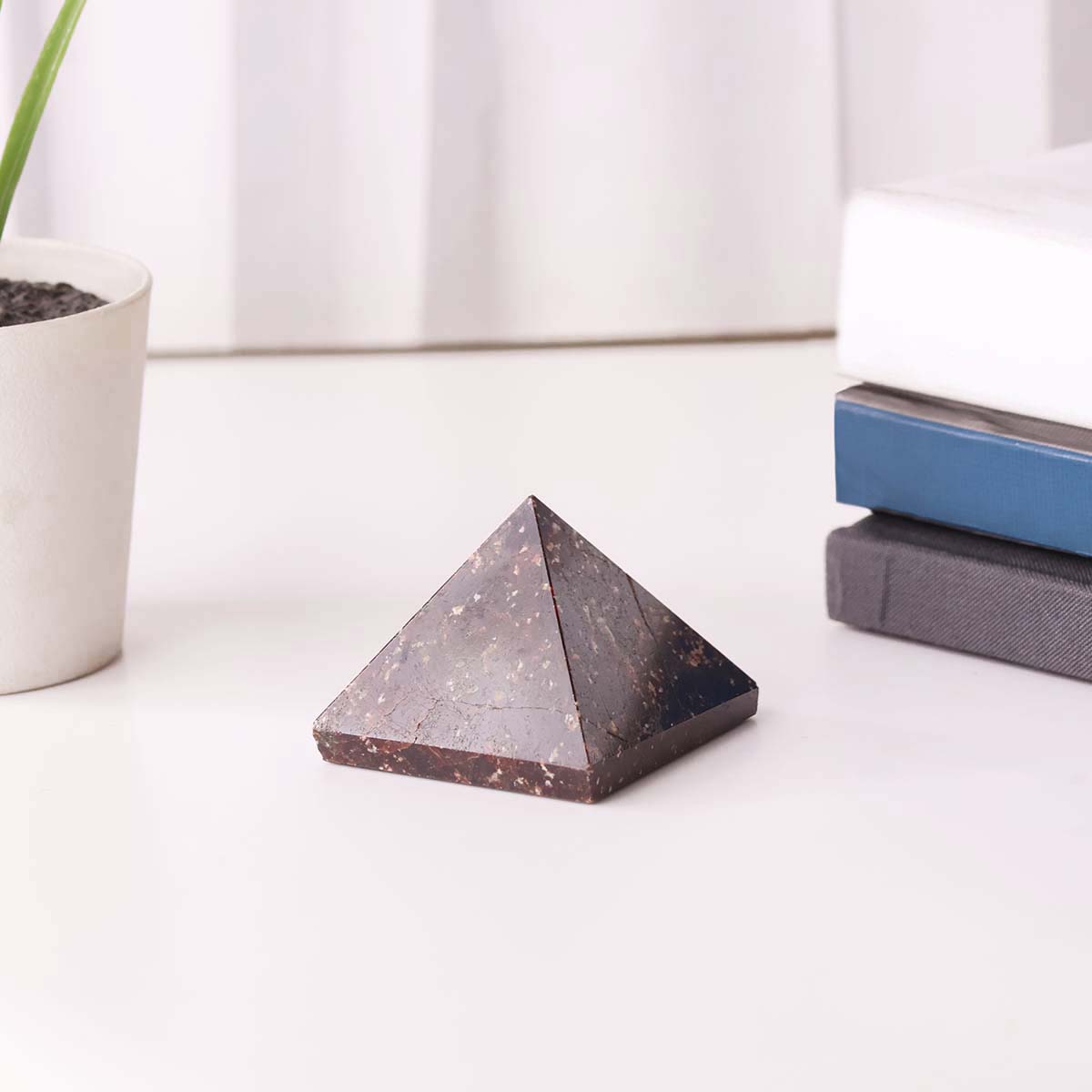 Garnet Pyramid (3)