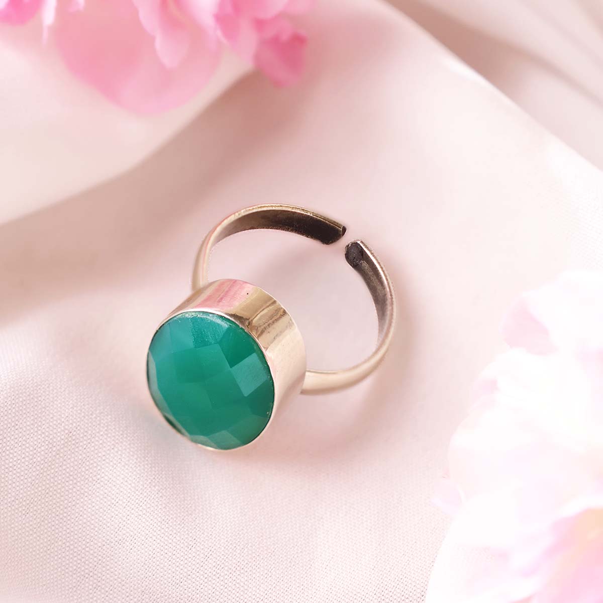 Green Onyx Faceted Ring (7)
