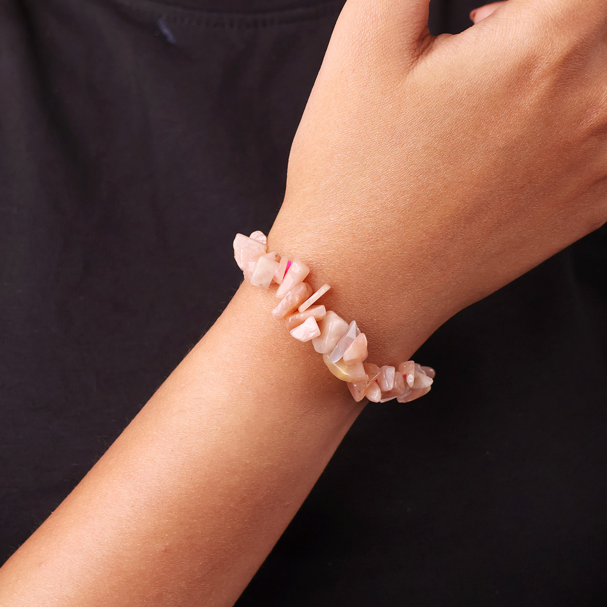 Peach Moonstone Chips Bracelet (4)