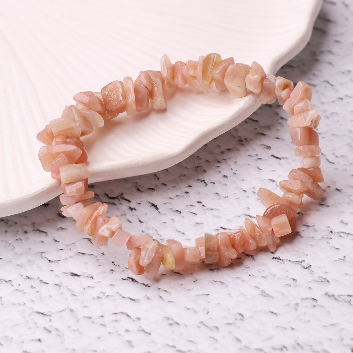 Peach Moonstone Chips Bracelet (5)