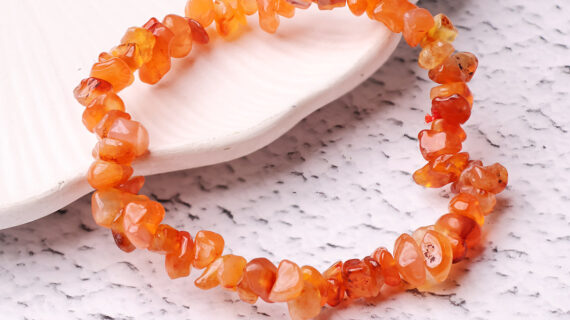 Red Carnelian Chips Bracelet