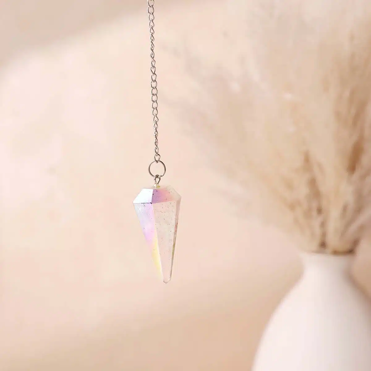 angel-aura-quartz-point-pendulum (2)