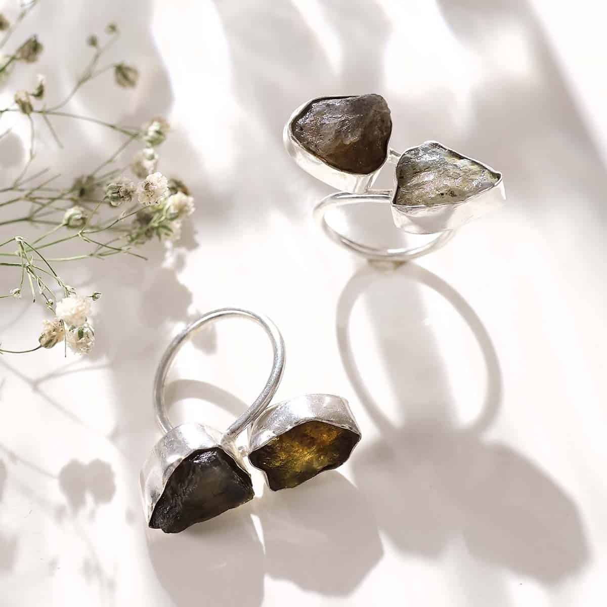 Labradorite Double Raw Stone Ring – Intuition | Shubhanjali