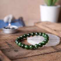 Premium Chrome Diopside Round 8mm Crystal Bracelet