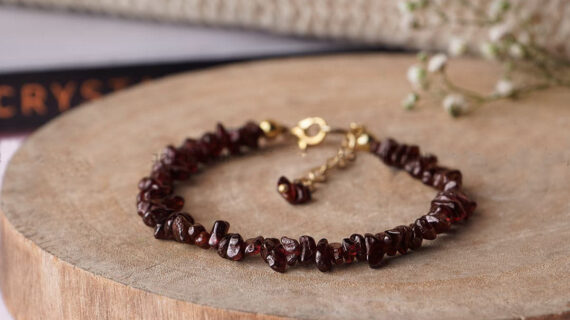 Garnet Chips Chain Bracelet