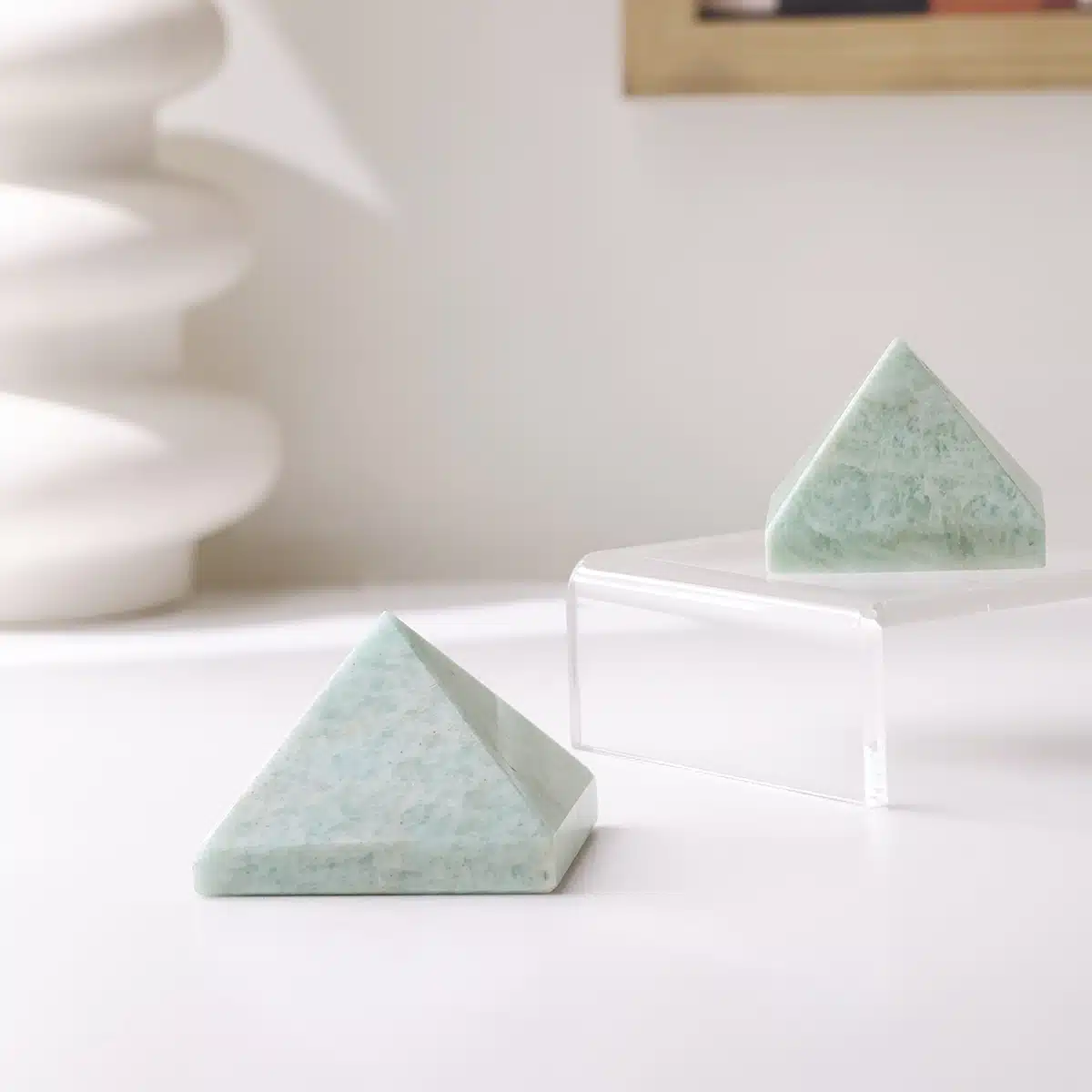 amazonite-stone-pyramid (4)