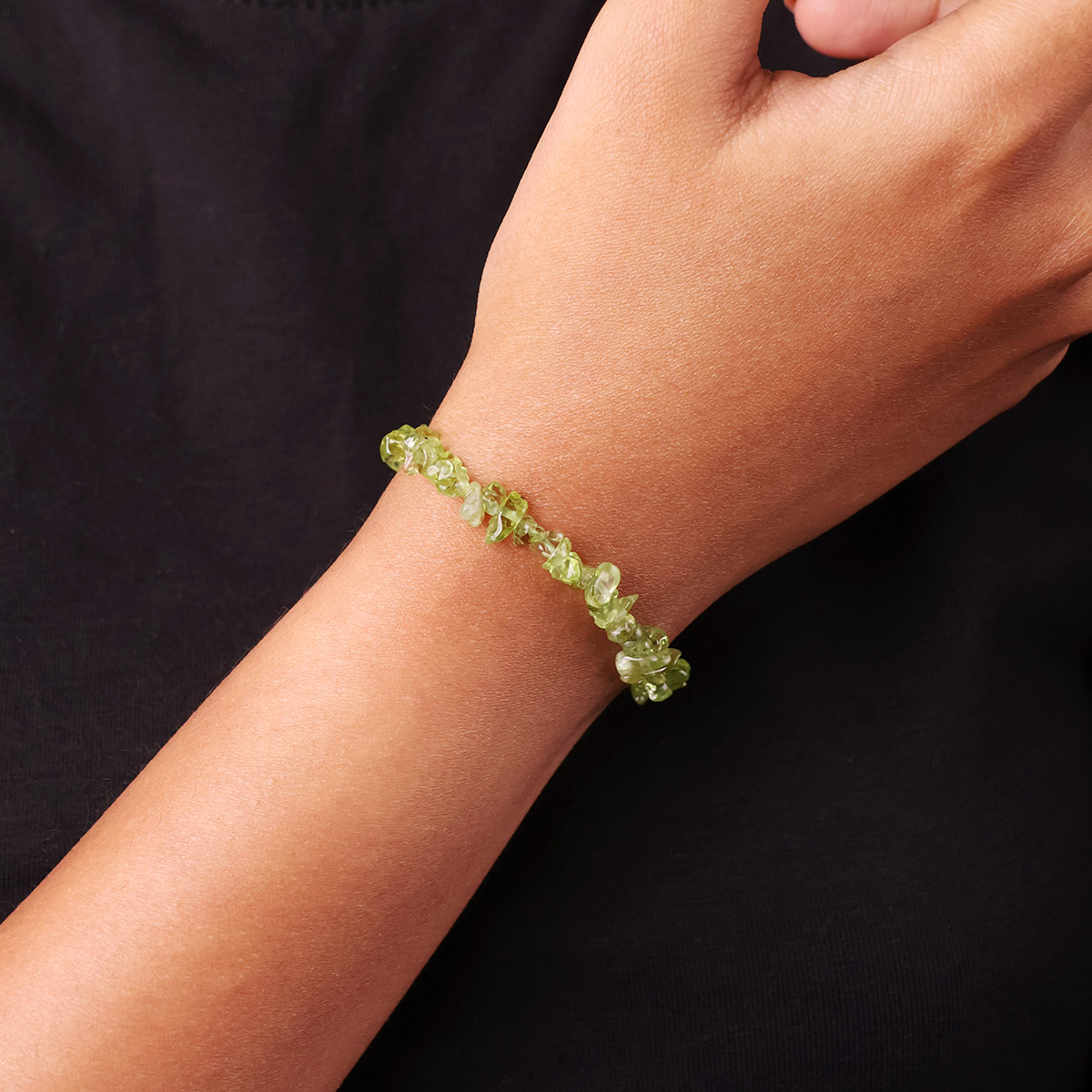 Peridot Chips Elastic Bracelet (Synthetic) (2)