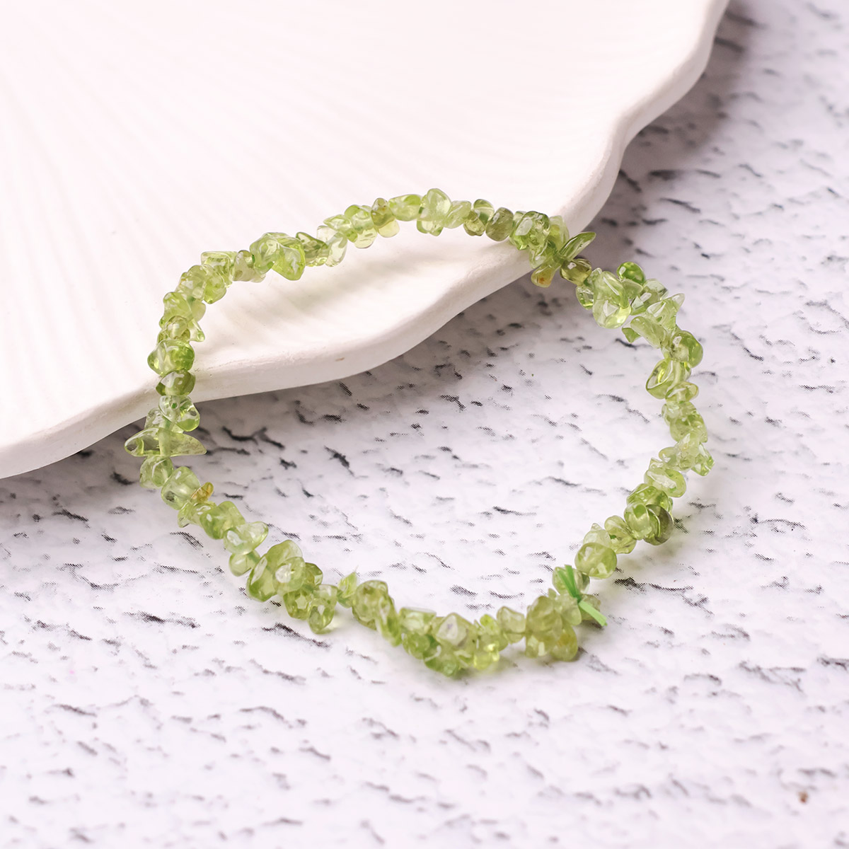 Peridot Chips Elastic Bracelet (Synthetic) (3)