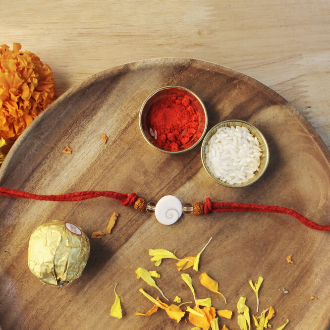 Gomti Chakra Rudraksh Clear Quartz Rakhi