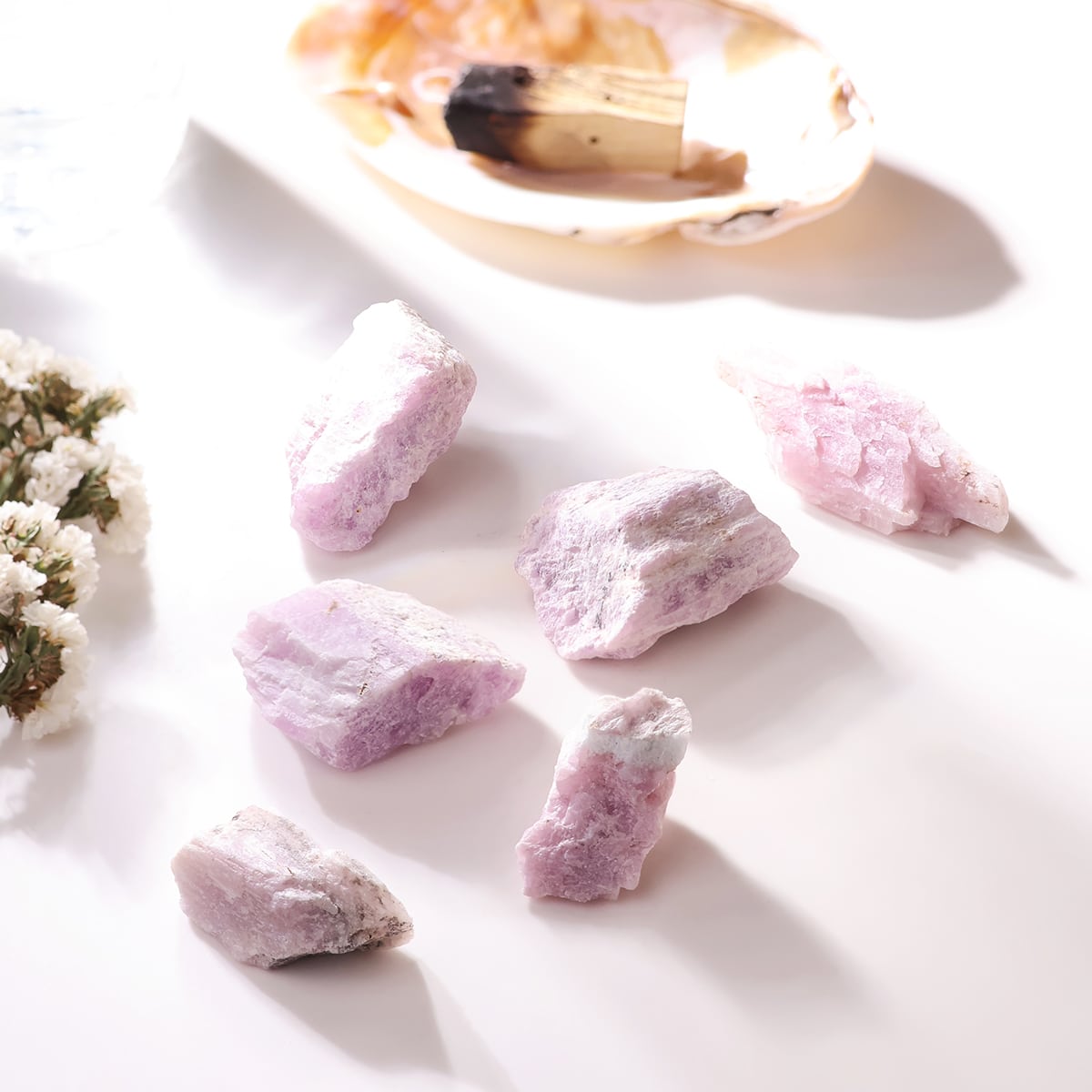 kunzite-raw-stone (4)