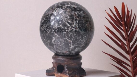 Yooperlite Sphere