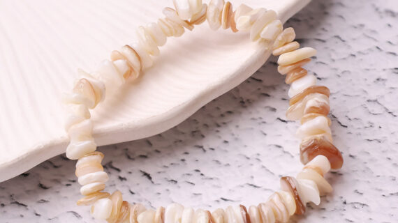 Pearl Chips Stone Elastic Bracelet