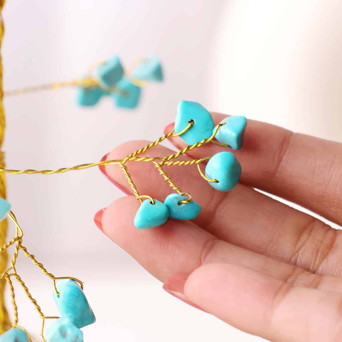 firoza-tree-with-clear-quartz-raw-root (6)