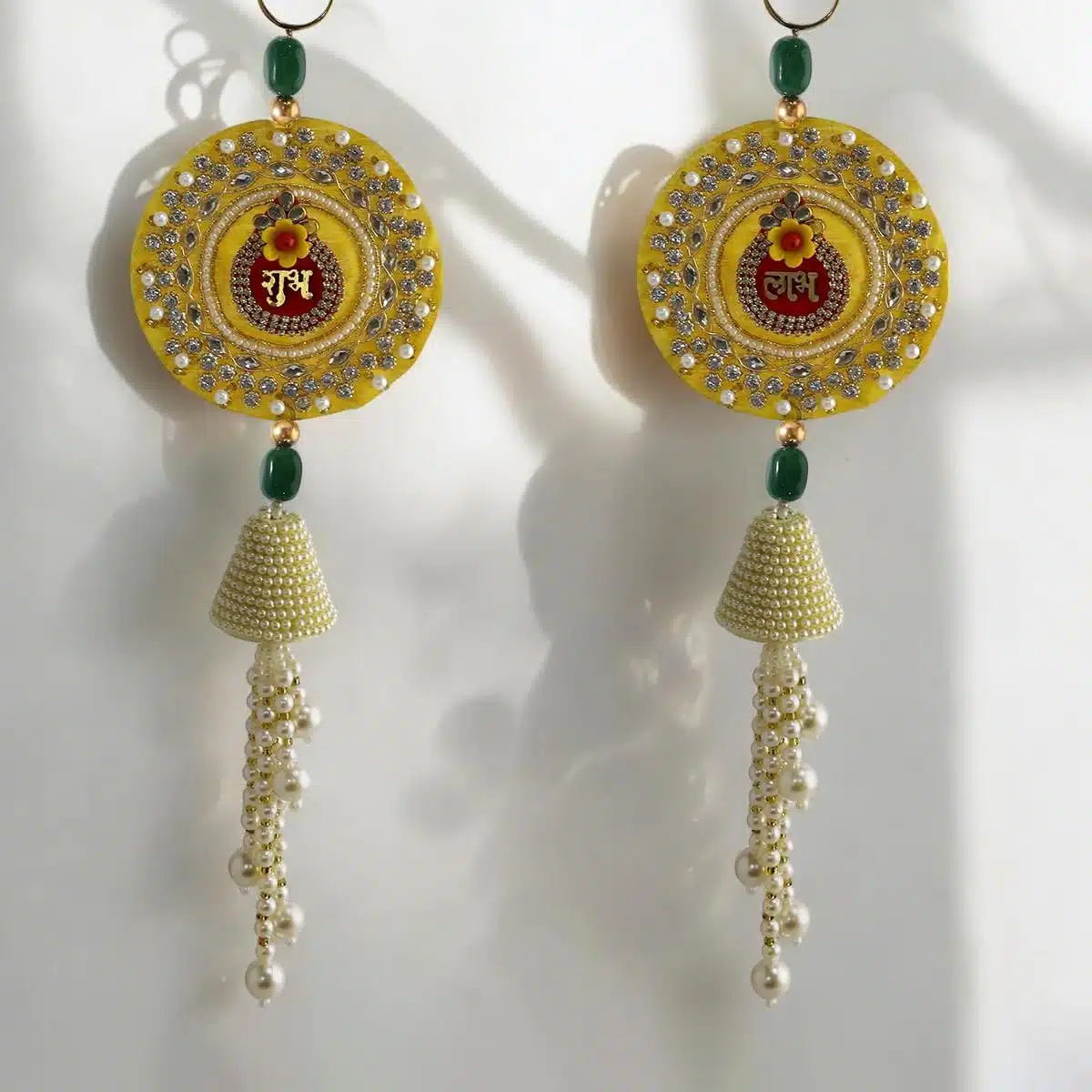 Shubh Labh Flower With Green Jade Tumble (4) Shop Shubh Labh Flower With Green Jade Tumble