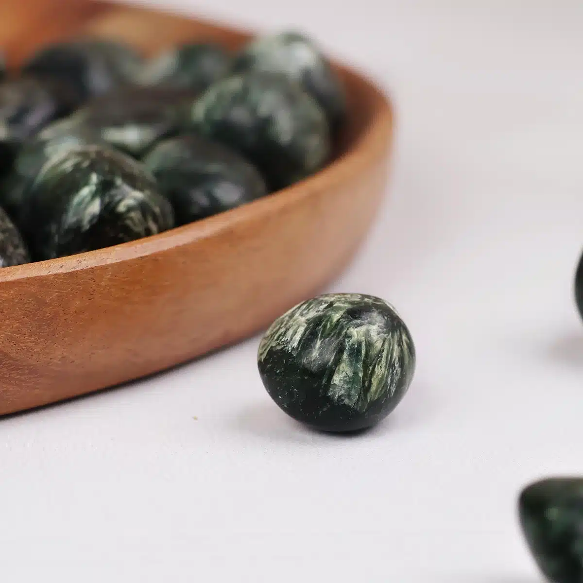 Shubhanjali-Seraphinite Tumble Stone Natural Seraphinite Tumble Stone