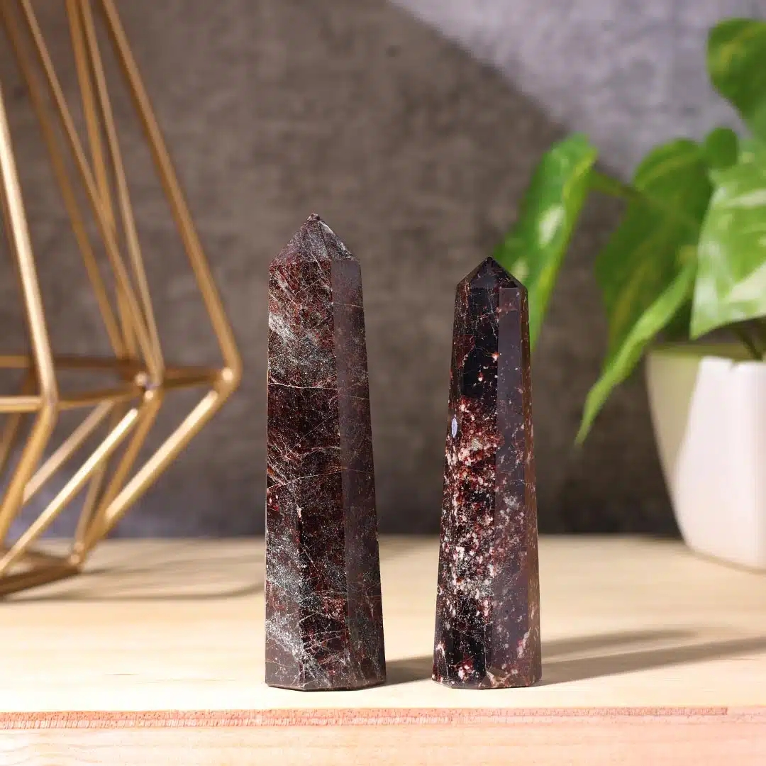 Shubhanjali-Garnet Pencil Point Garnet Pencil Point