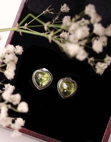 peridot-heart-sterling-silver-925-stud-earring