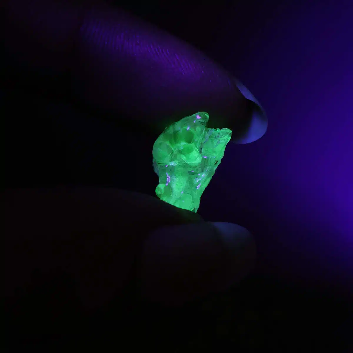 Shubhanjali-Hyalite Opal Raw Stone (1) Shop Natural Hyalite Opal Raw Stone