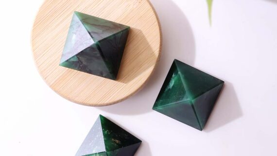 Green Jade Small Pyramid