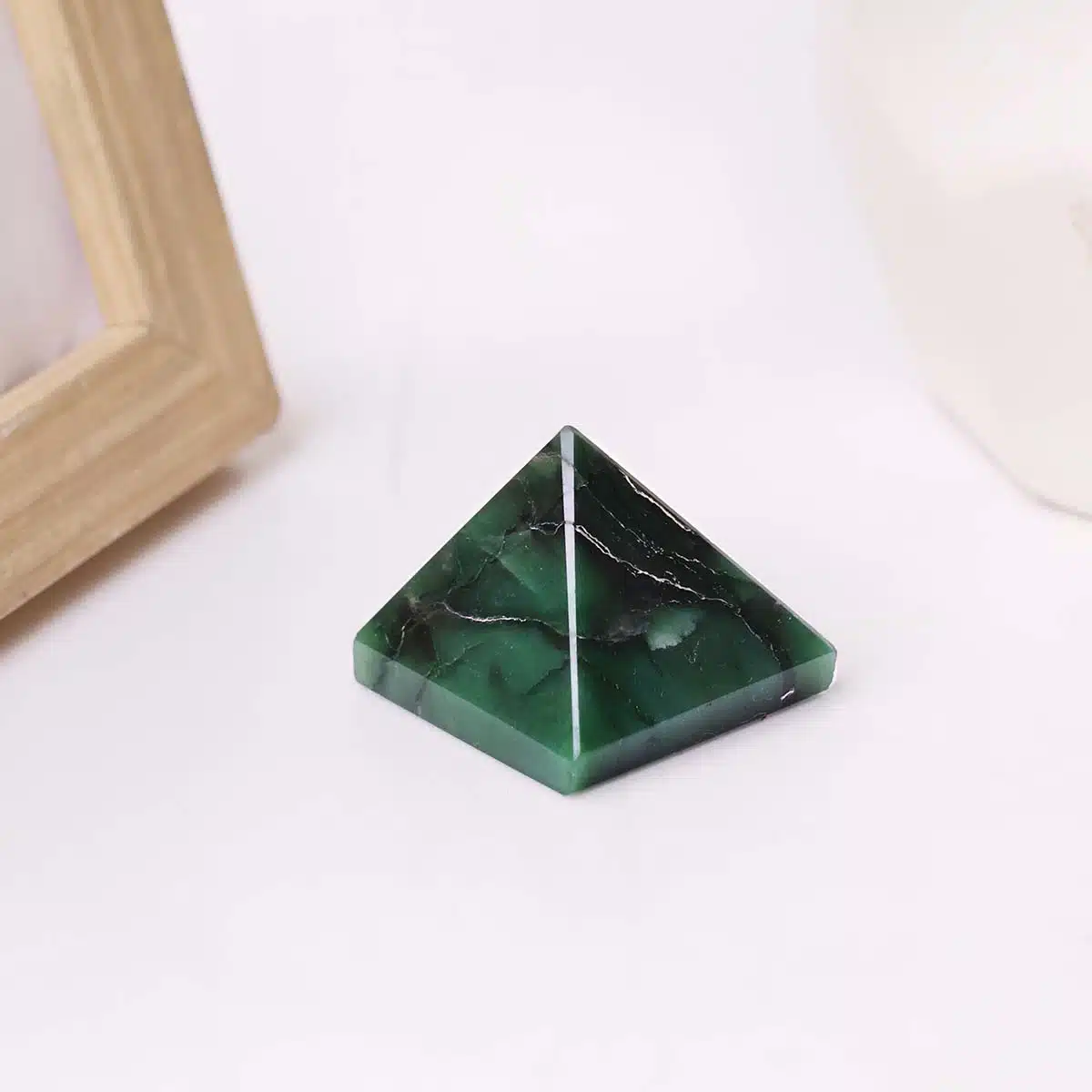 green-jade-small-pyramid (4)