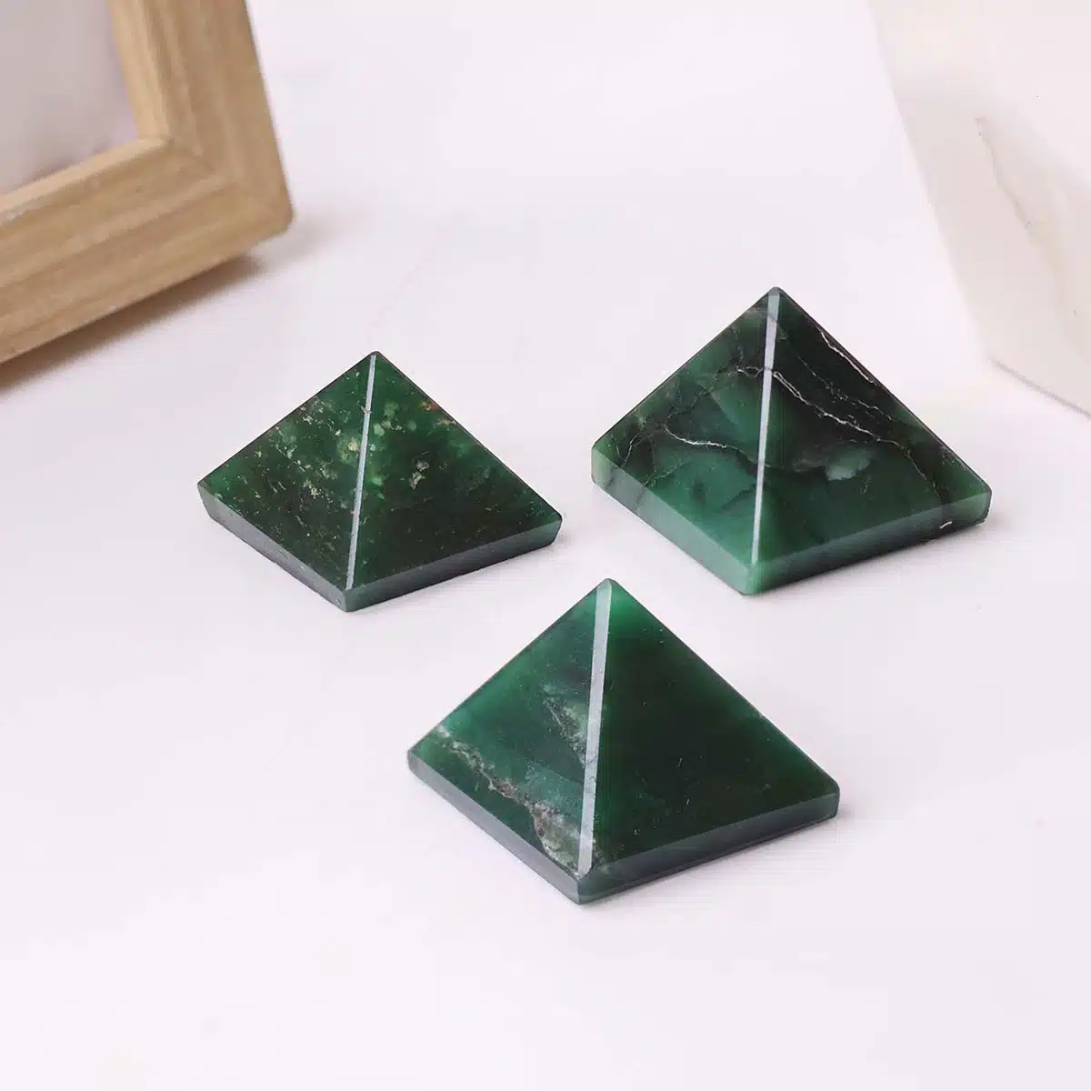 green-jade-small-pyramid (5)