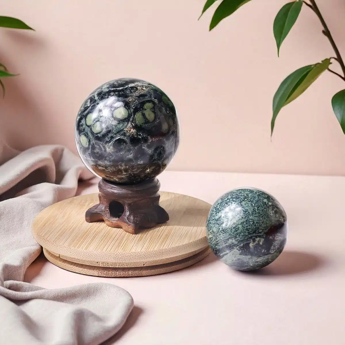 kambaba-jasper-sphere (2)