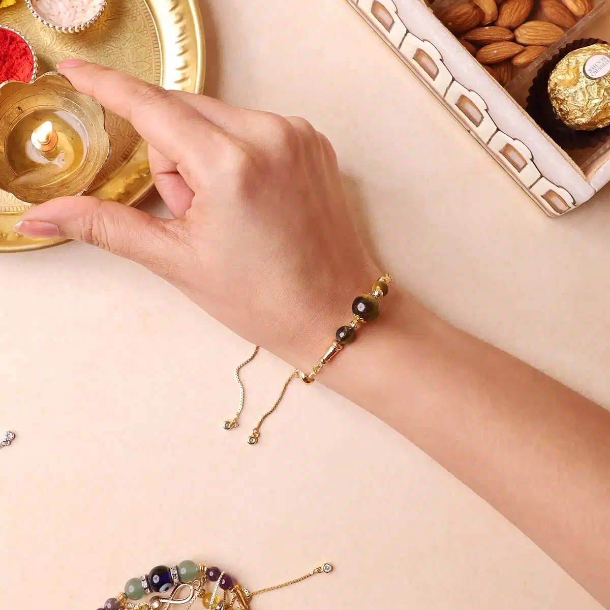 Tiger Eye Beads Rakhi (5)