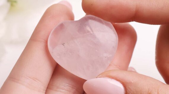 Rose Quartz Small Heart Shape