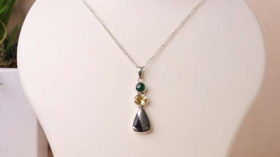 Wealth Pendant Silver