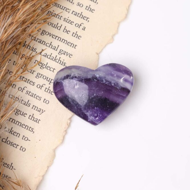 silk-fluorite-heart