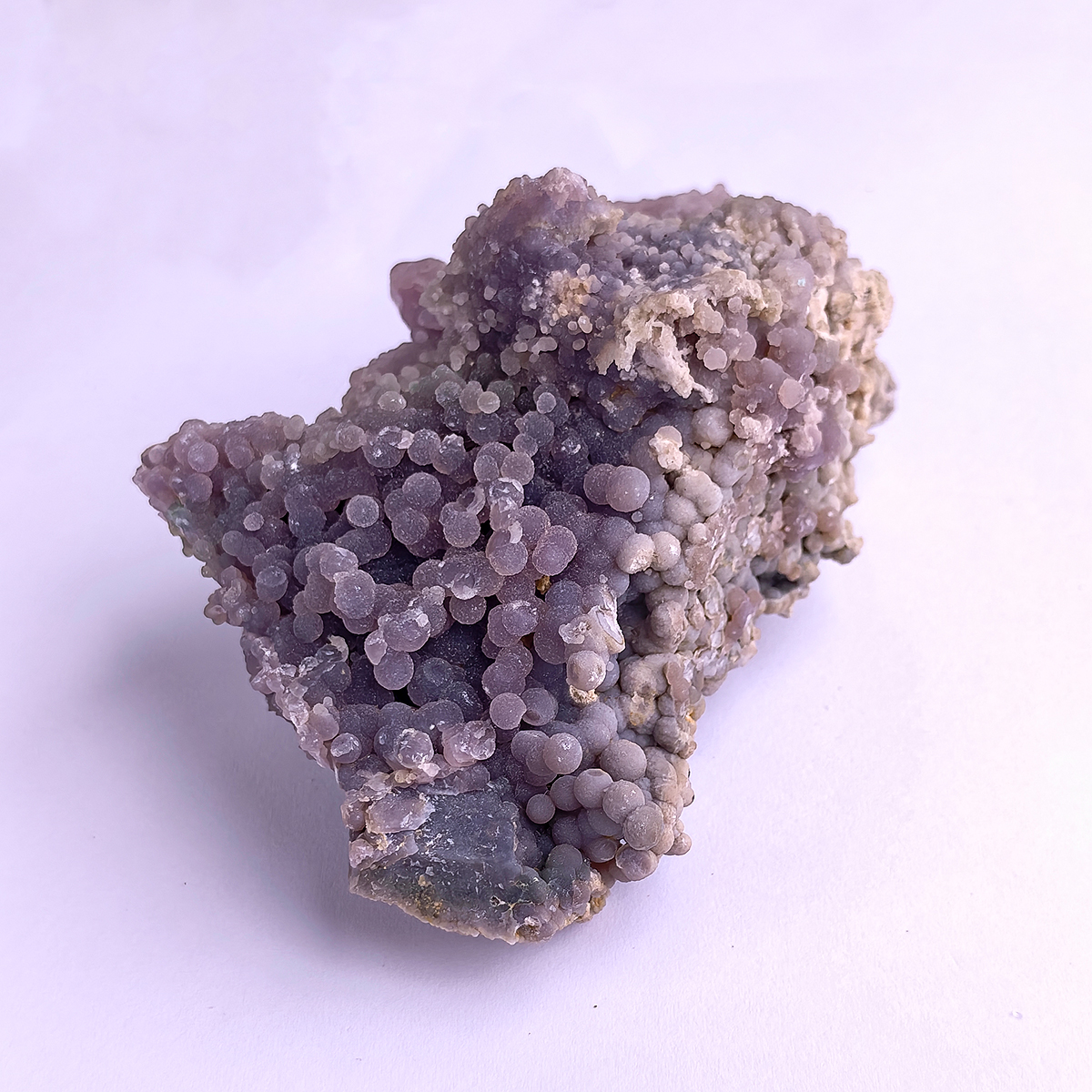 Untitled-2 grape agate cluster