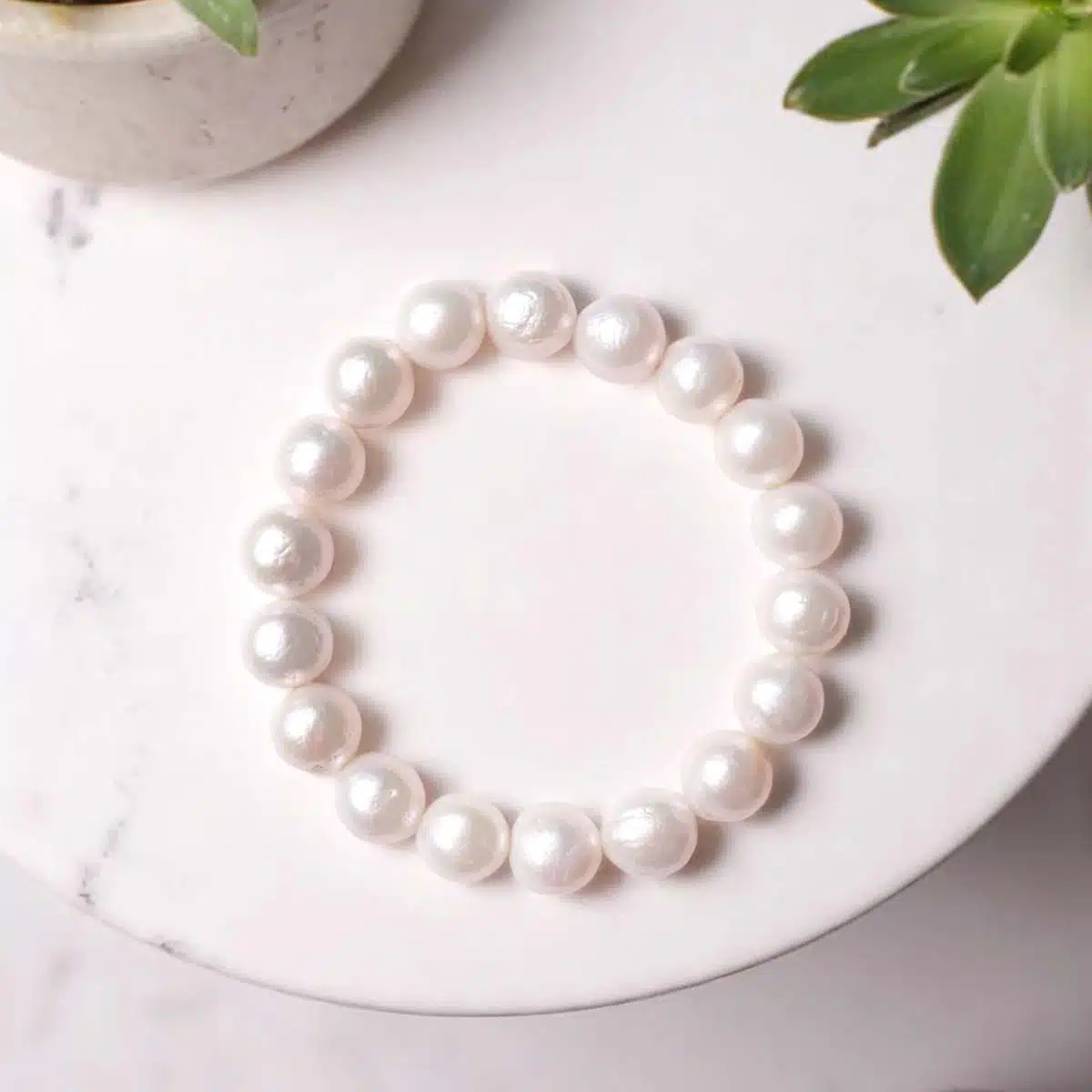 white-baroque-pearl-bracelet (2) white-baroque-pearl-bracelet
