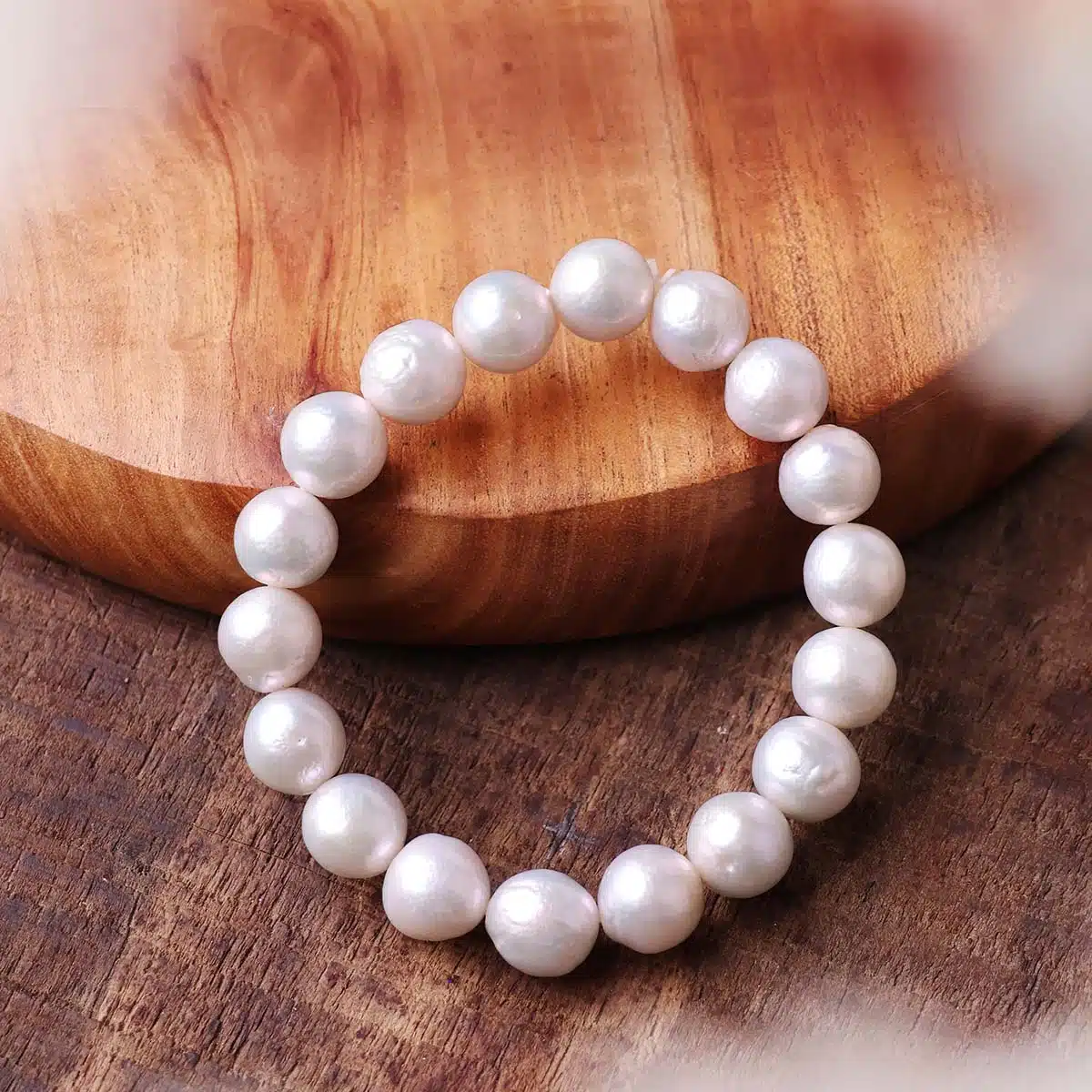 white-baroque-pearl-bracelet (3) white-baroque-pearl-bracelet