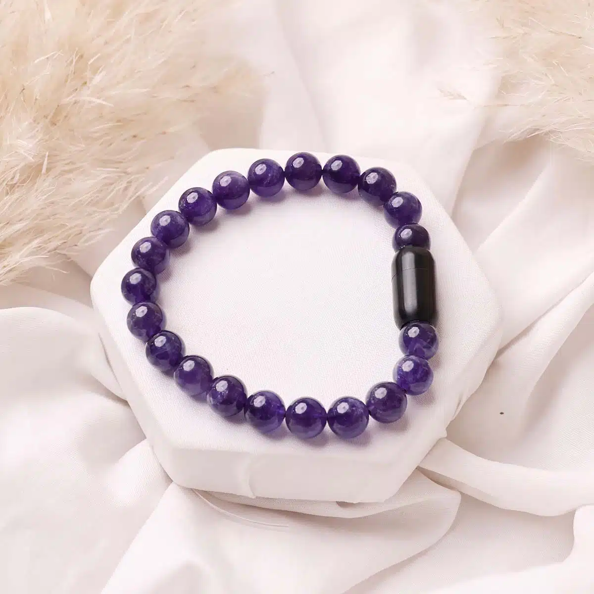 amethyst-magnetic-lock-bracelet (2)