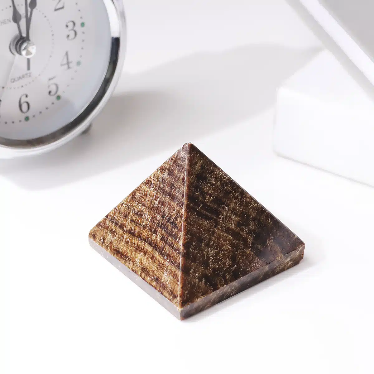 banded-aragonite-stone-pyramid (2)