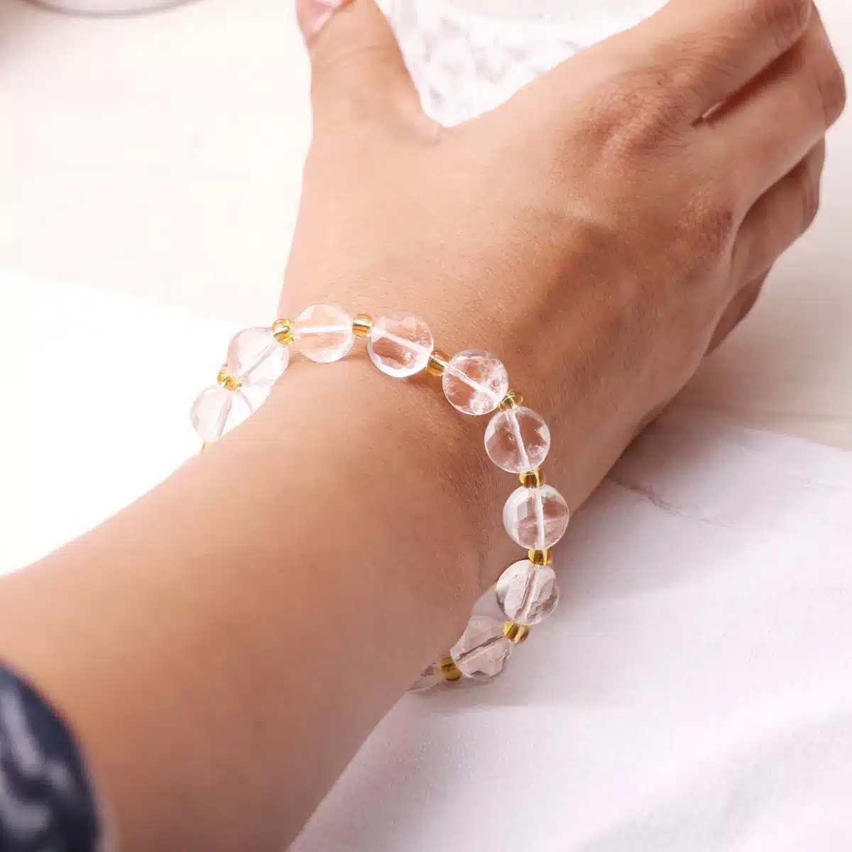 clear-quartz-coin-faceted-bracelet (2)