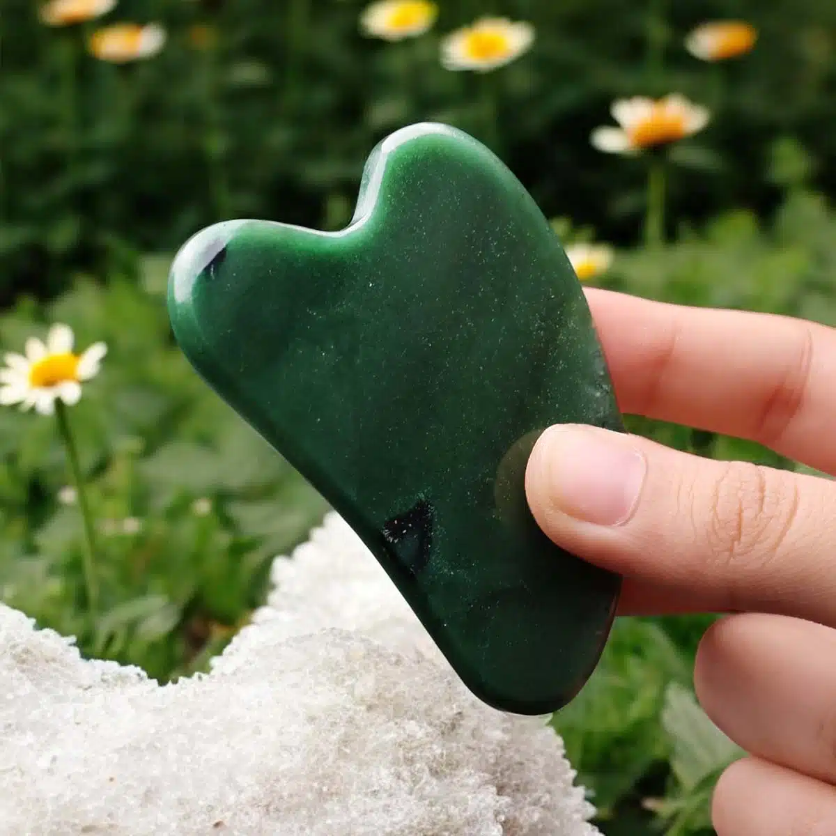 green-jade-gua-sha (1)