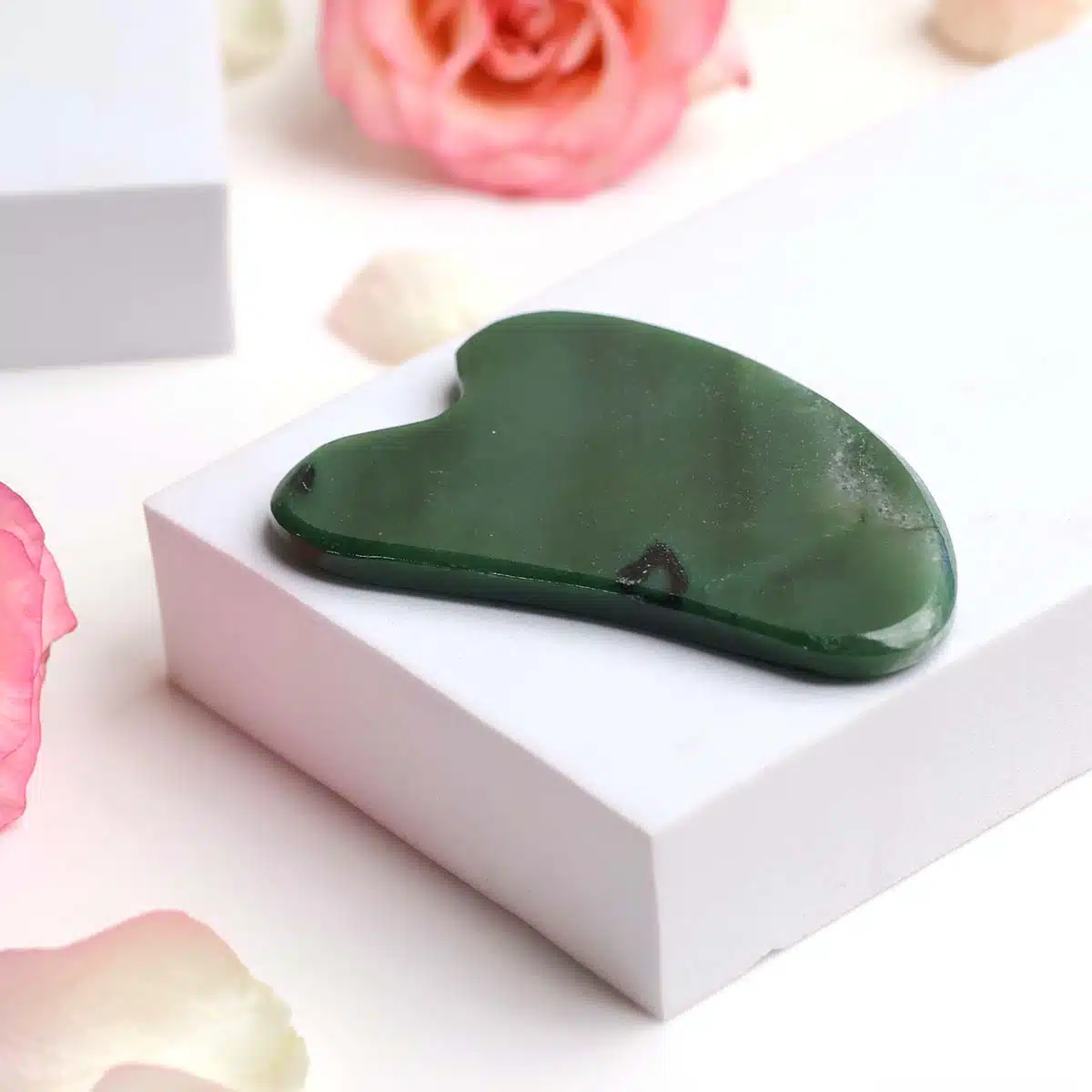 green-jade-gua-sha (3)